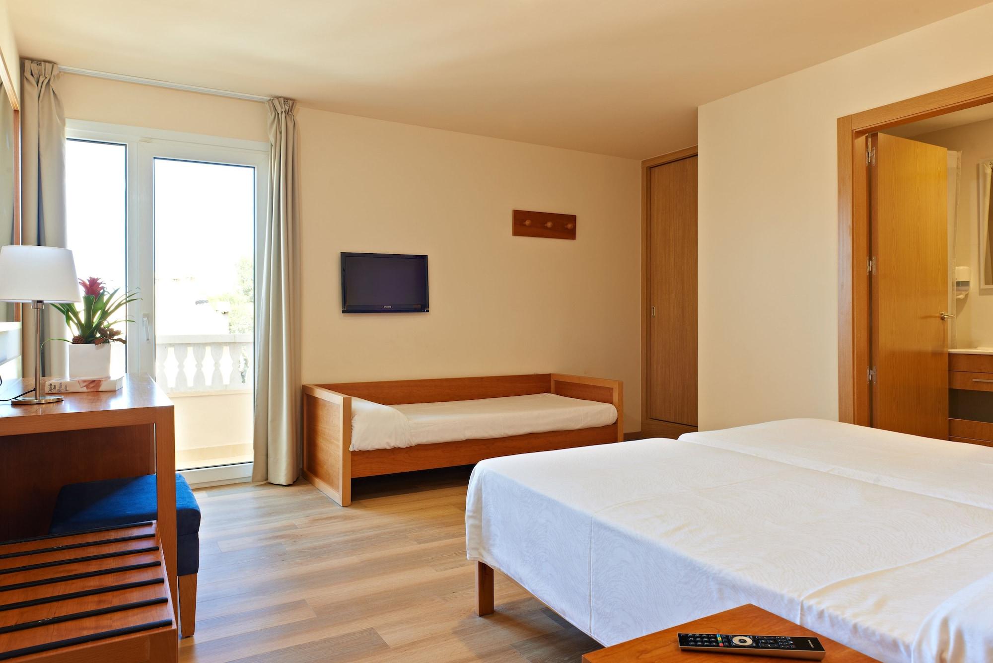 Bluewater Hotel Colonia de Sant Jordi Exterior photo