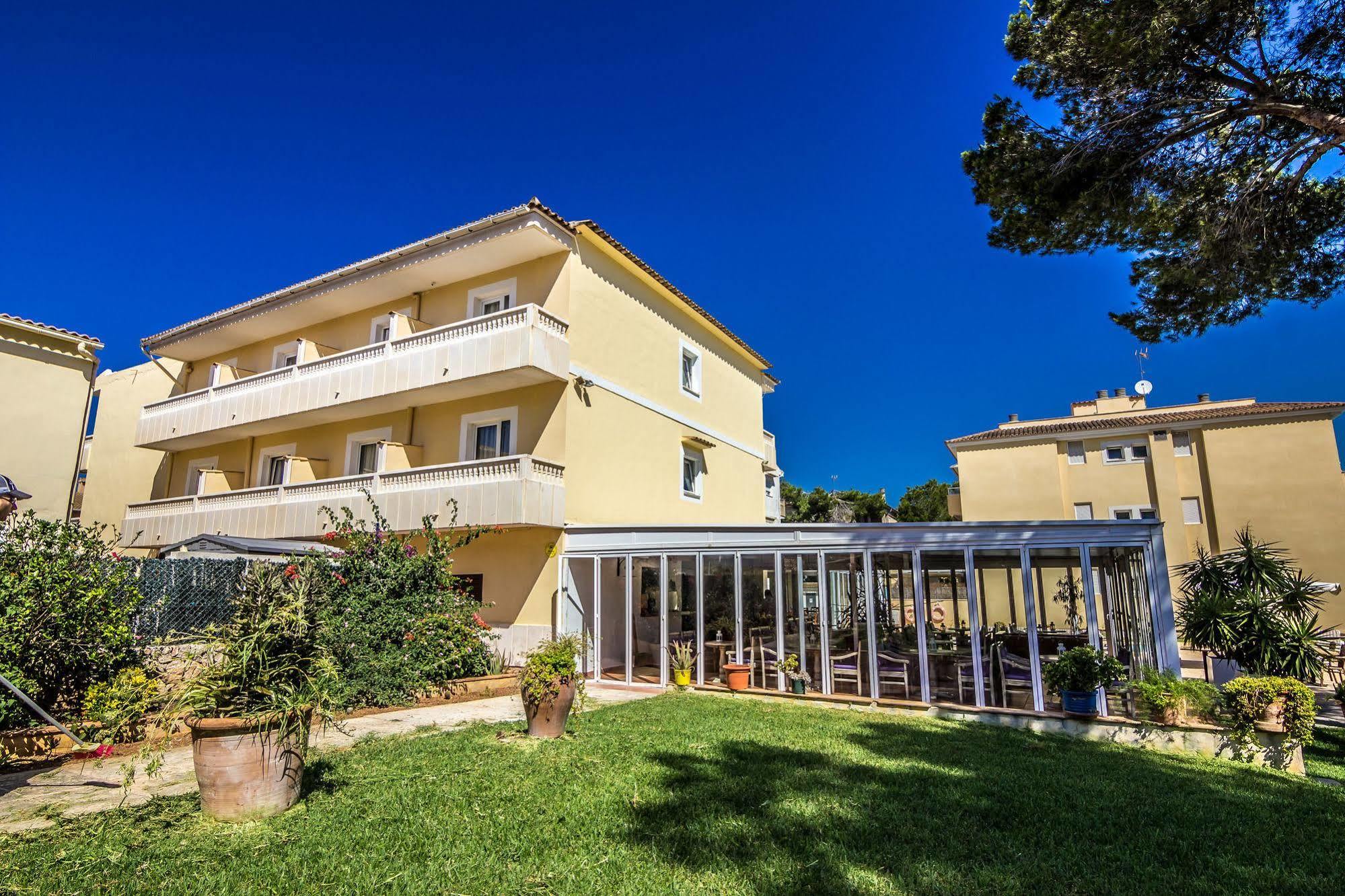 Bluewater Hotel Colonia de Sant Jordi Exterior photo
